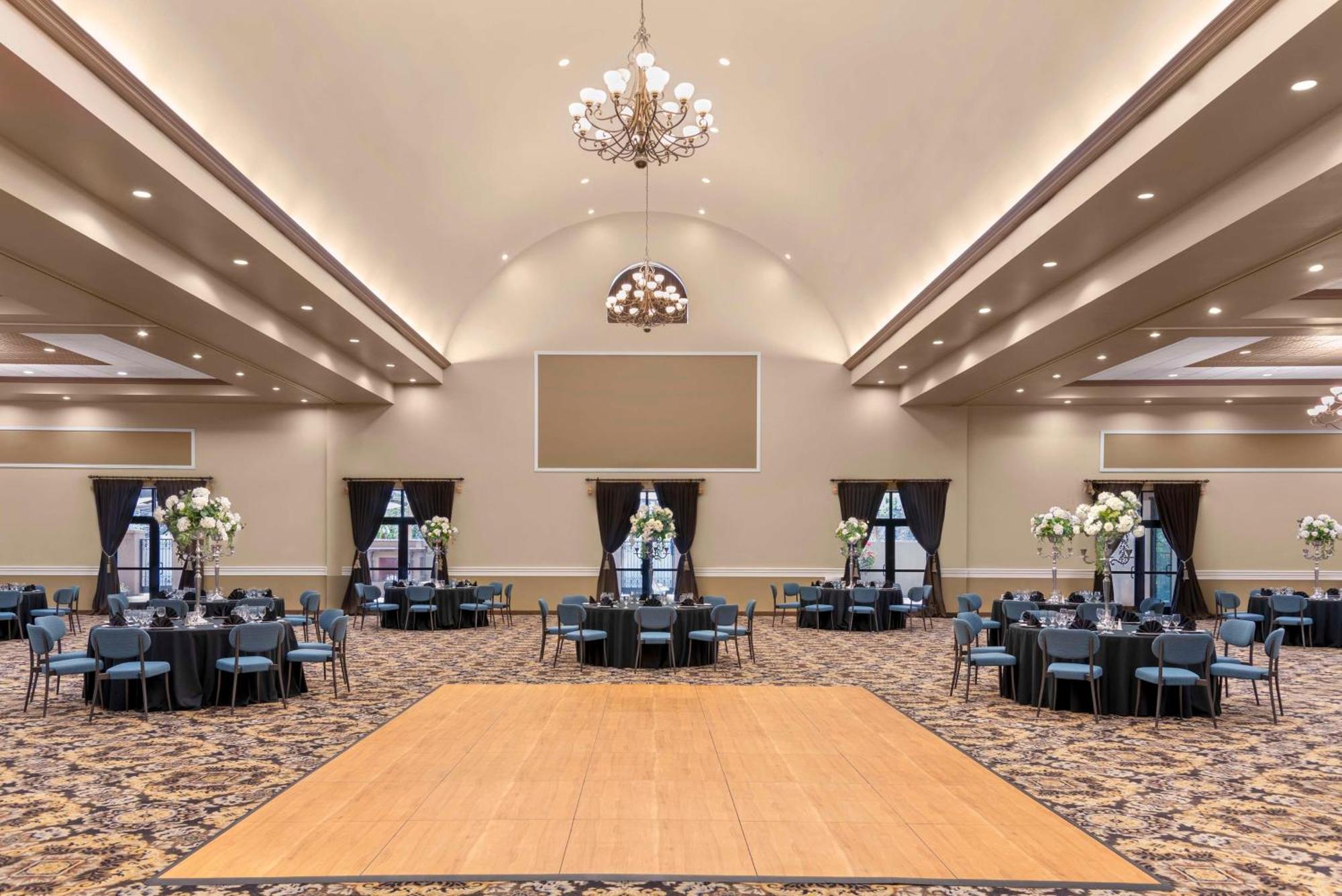 Doubletree By Hilton Phoenix-gilbert Hotel Gilbert