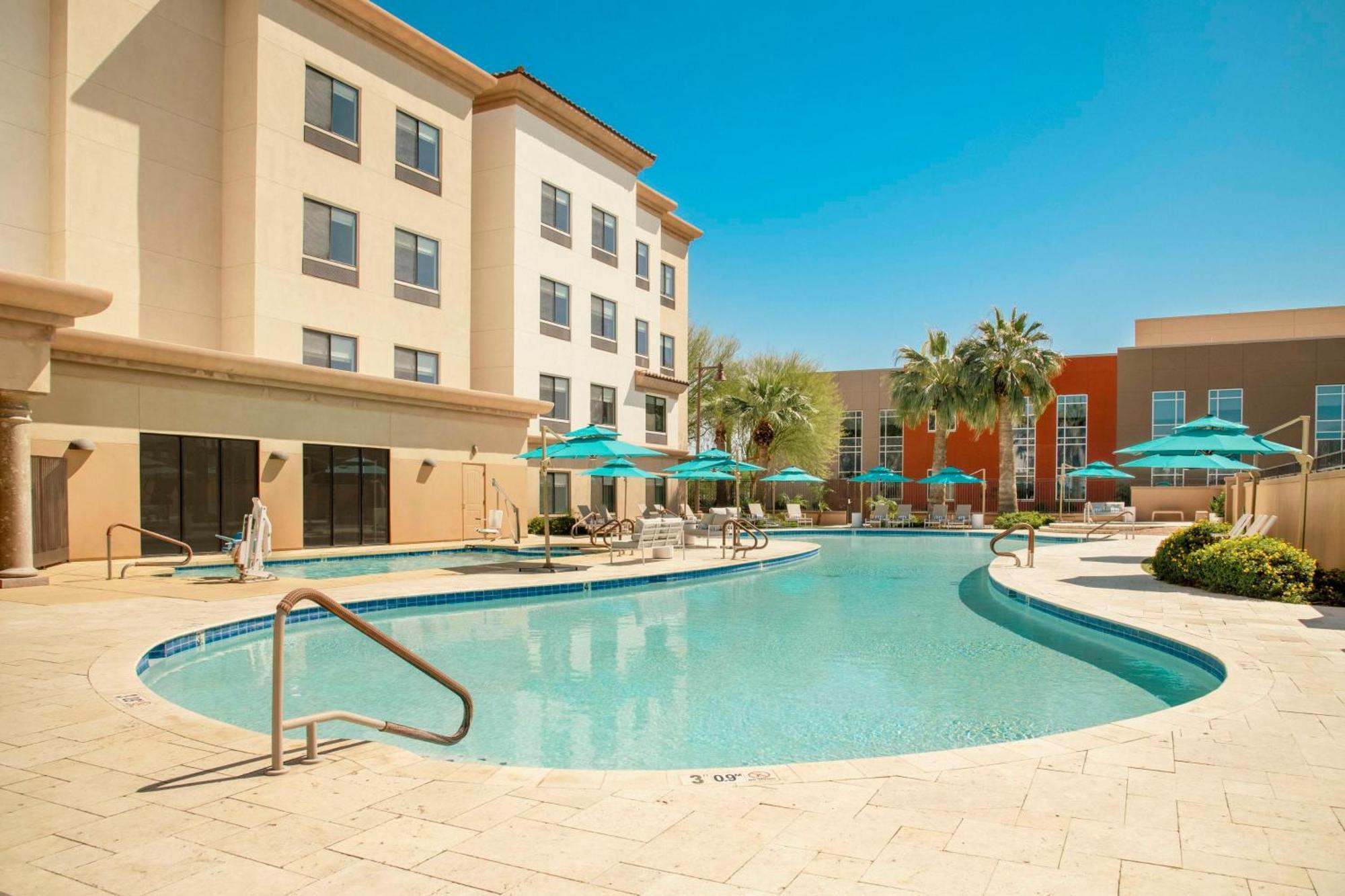 Doubletree By Hilton Phoenix-gilbert Gilbert