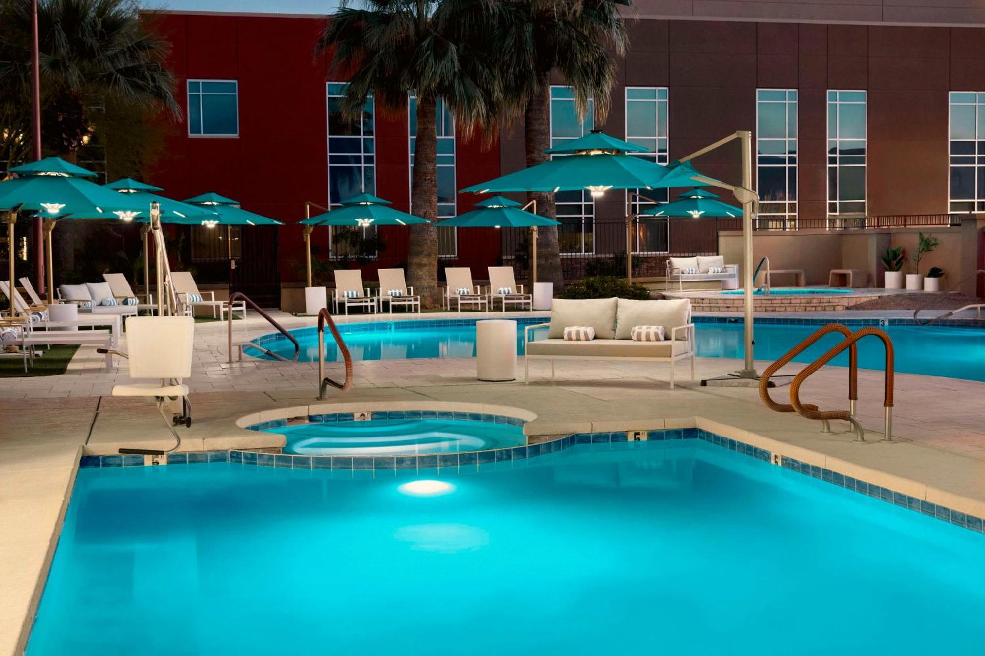 Hotel Doubletree By Hilton Phoenix-gilbert
