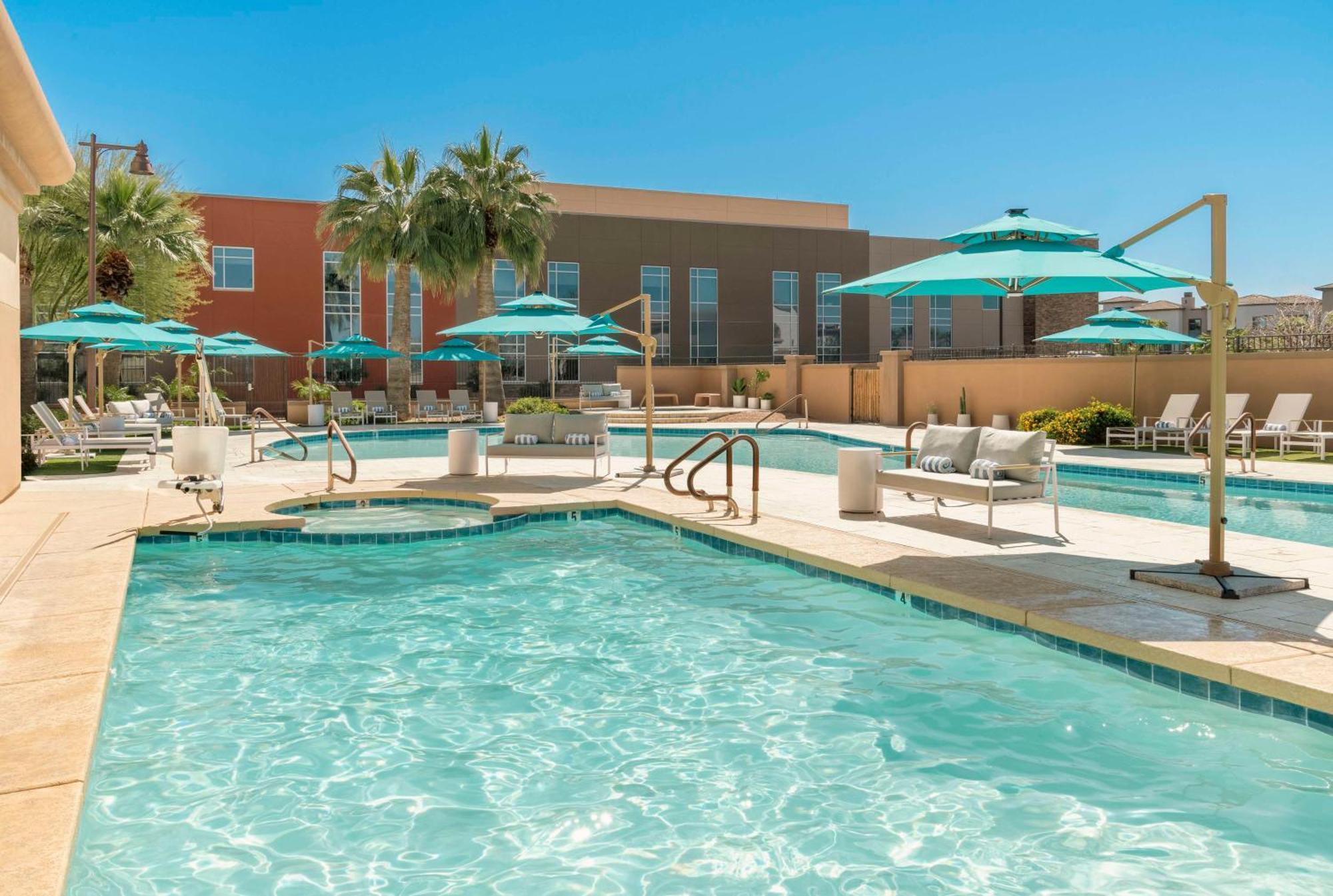 Doubletree By Hilton Phoenix-gilbert Hotel Gilbert