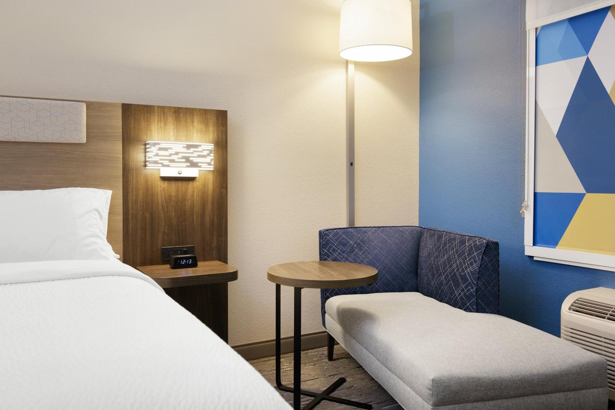 Express & By Ihg Hotel Nogales
