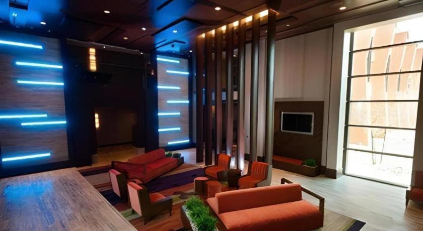 Vee Quiva & Casino Hotel