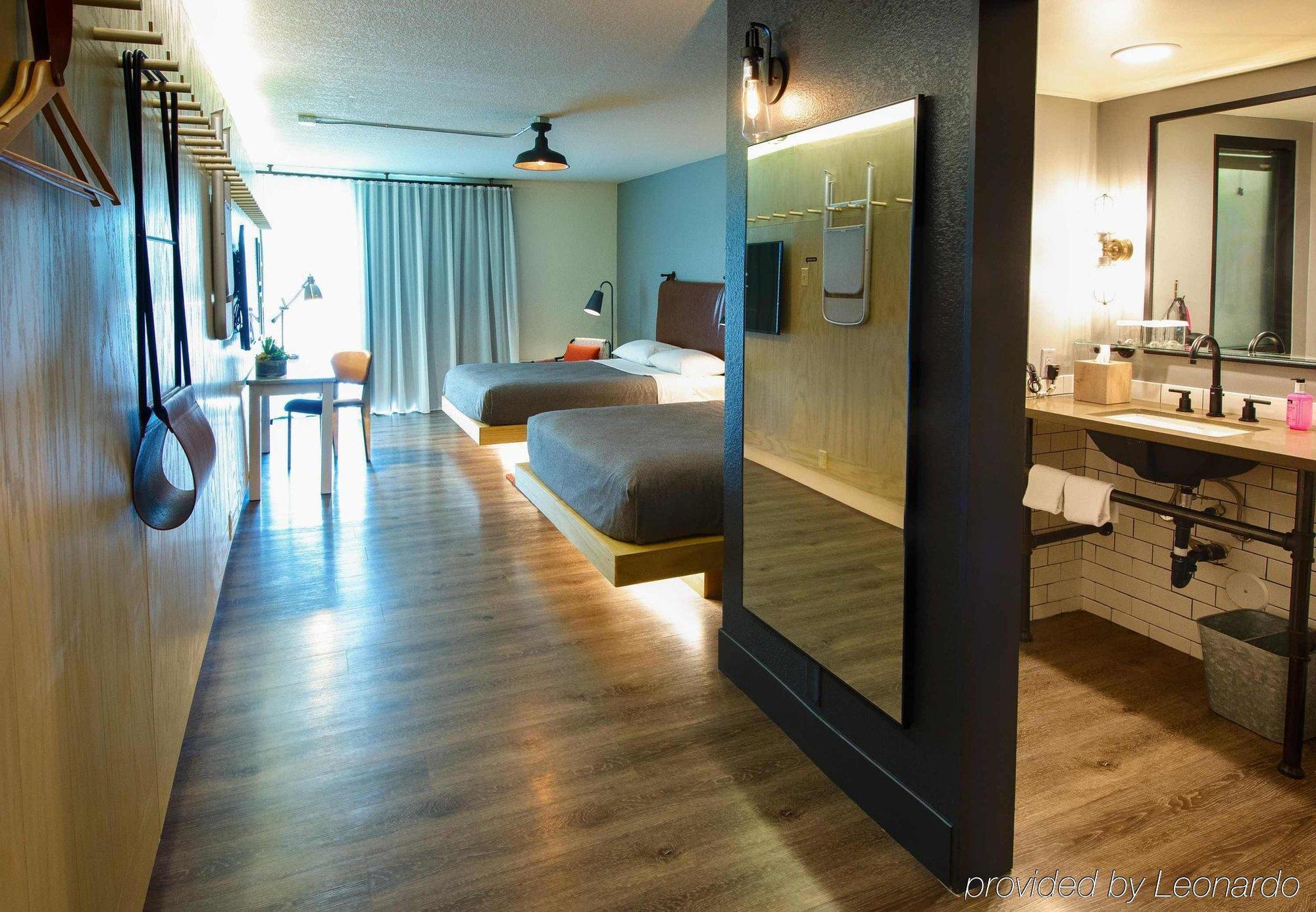 Hotel Moxy Phoenix Tempe/asu Area 3*