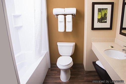 Extended America - - Midtown Hotel
