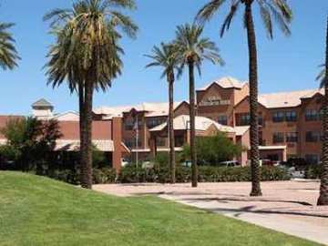 Hotel Hilton Garden Airport