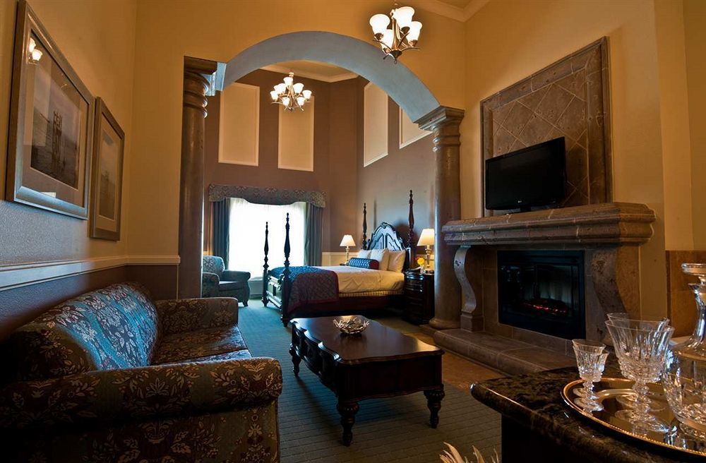 Doubletree By Hilton Phoenix-gilbert Hotel