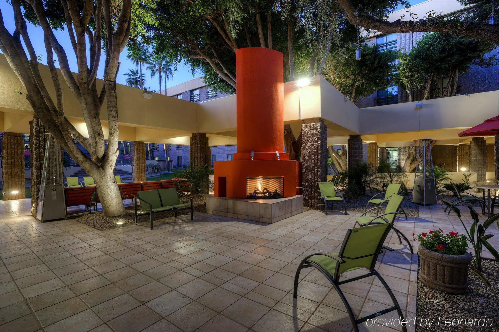 Doubletree By Hilton North Hotel