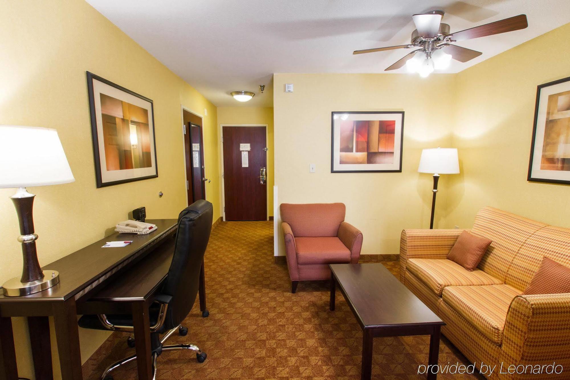 Comfort Phoenix Airport Hotel