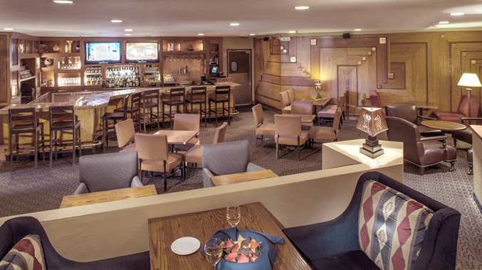 Doubletree By Hilton Phoenix- Tempe