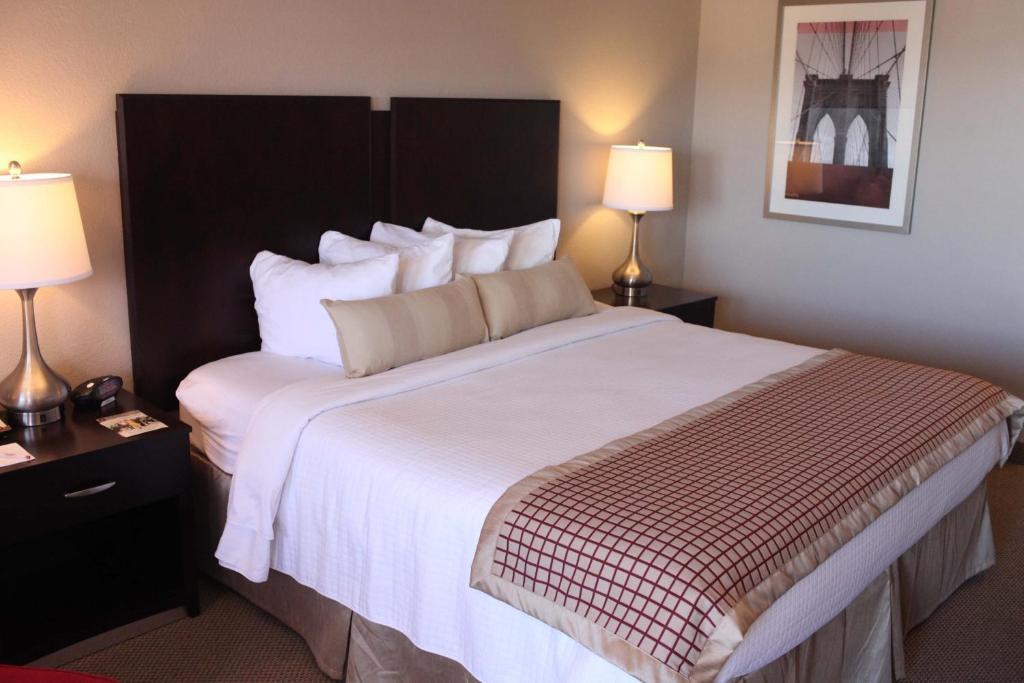 Infinity & Hotel 3*