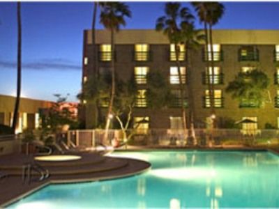 Doubletree By Hilton North 4*