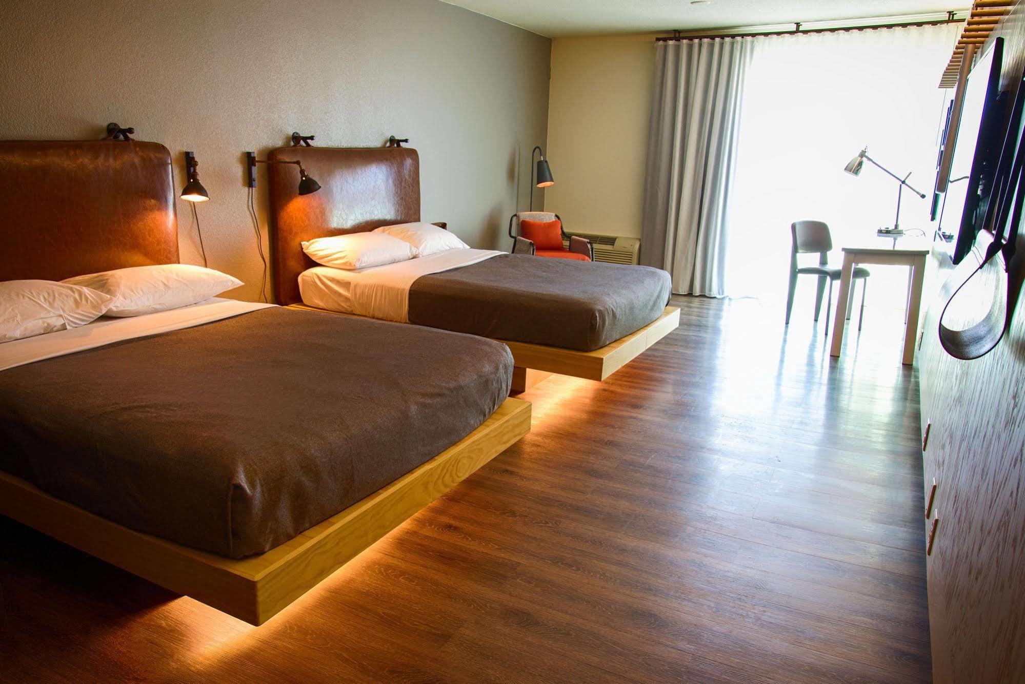 Hotel Moxy Phoenix Tempe/asu Area 3*