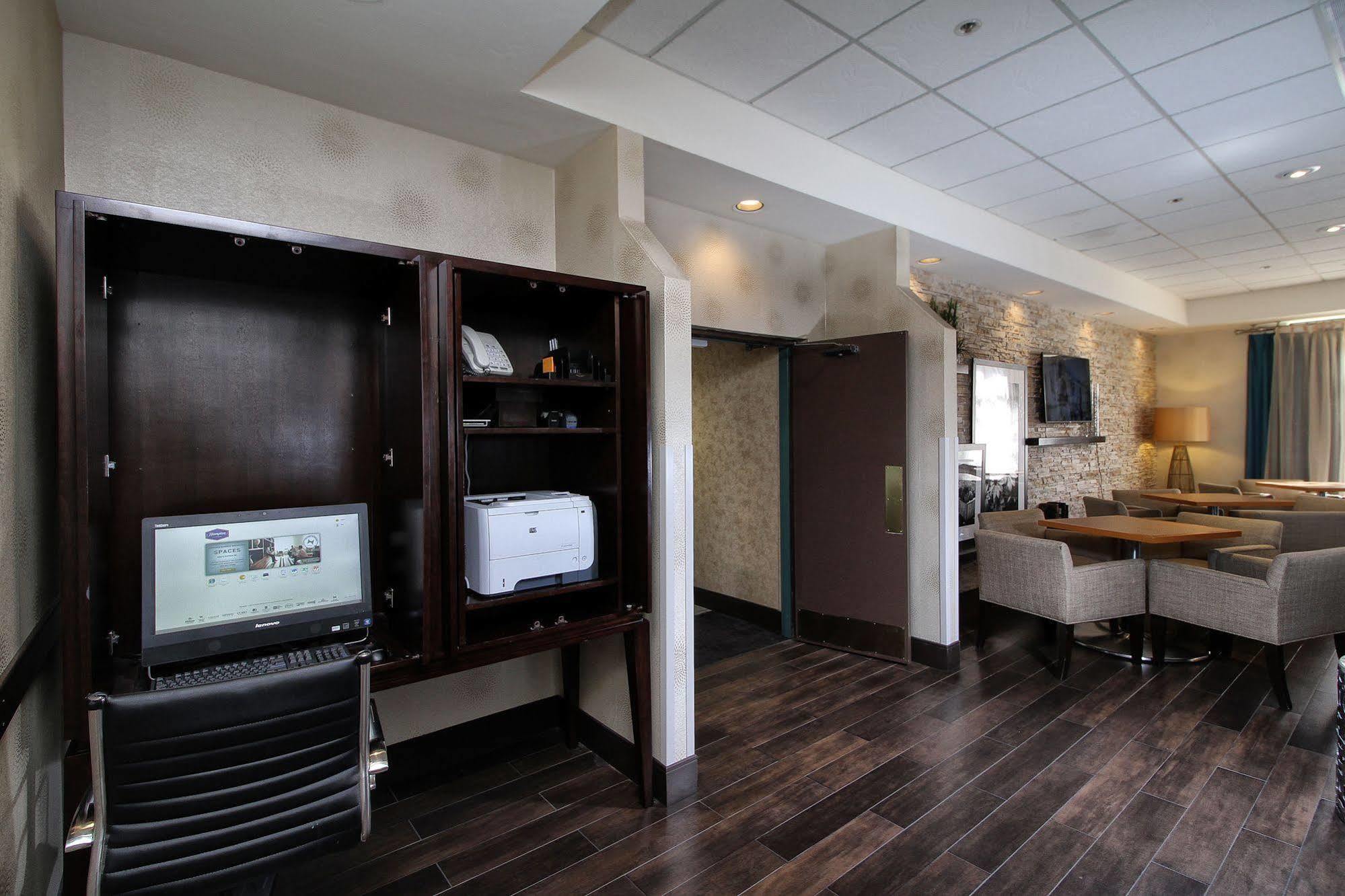 Hampton Tucson-airport Hotel