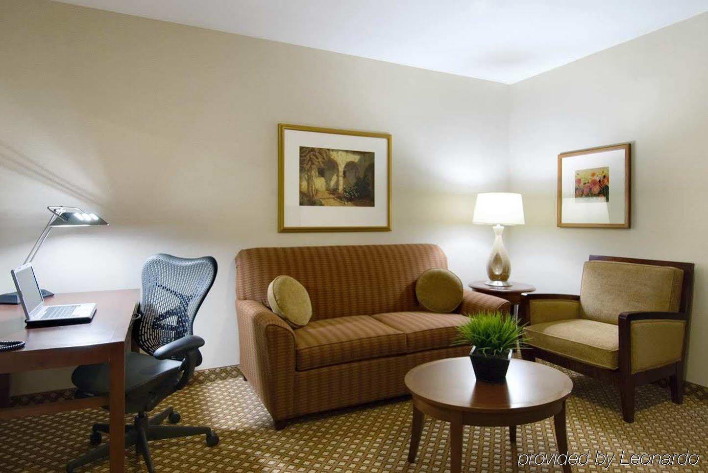 Hilton Garden Phoenix/avondale Hotel
