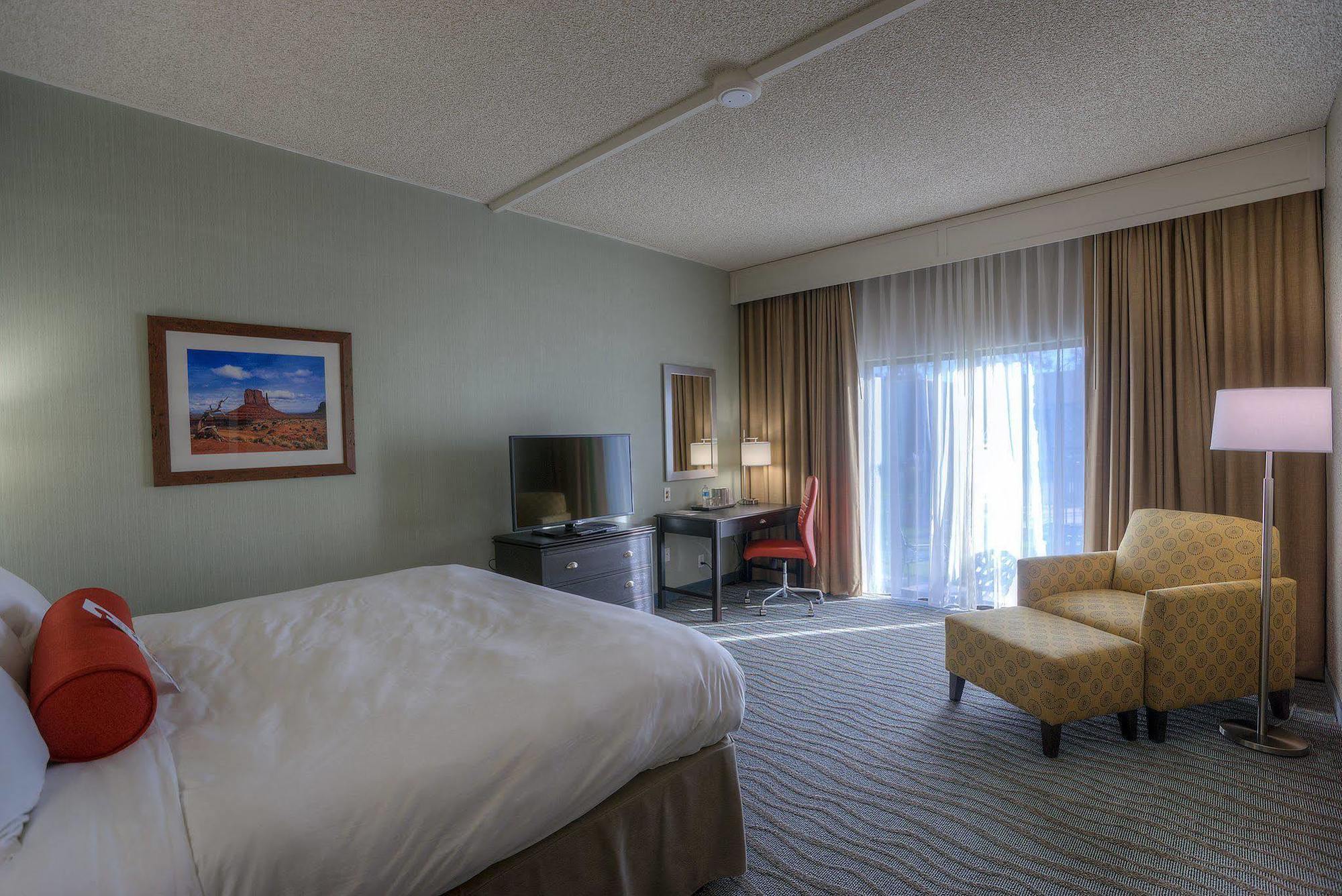 Doubletree By Hilton North