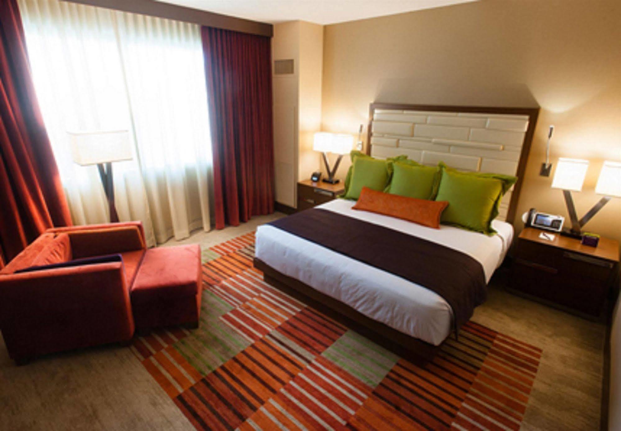 Hotel Vee Quiva & Casino Phoenix