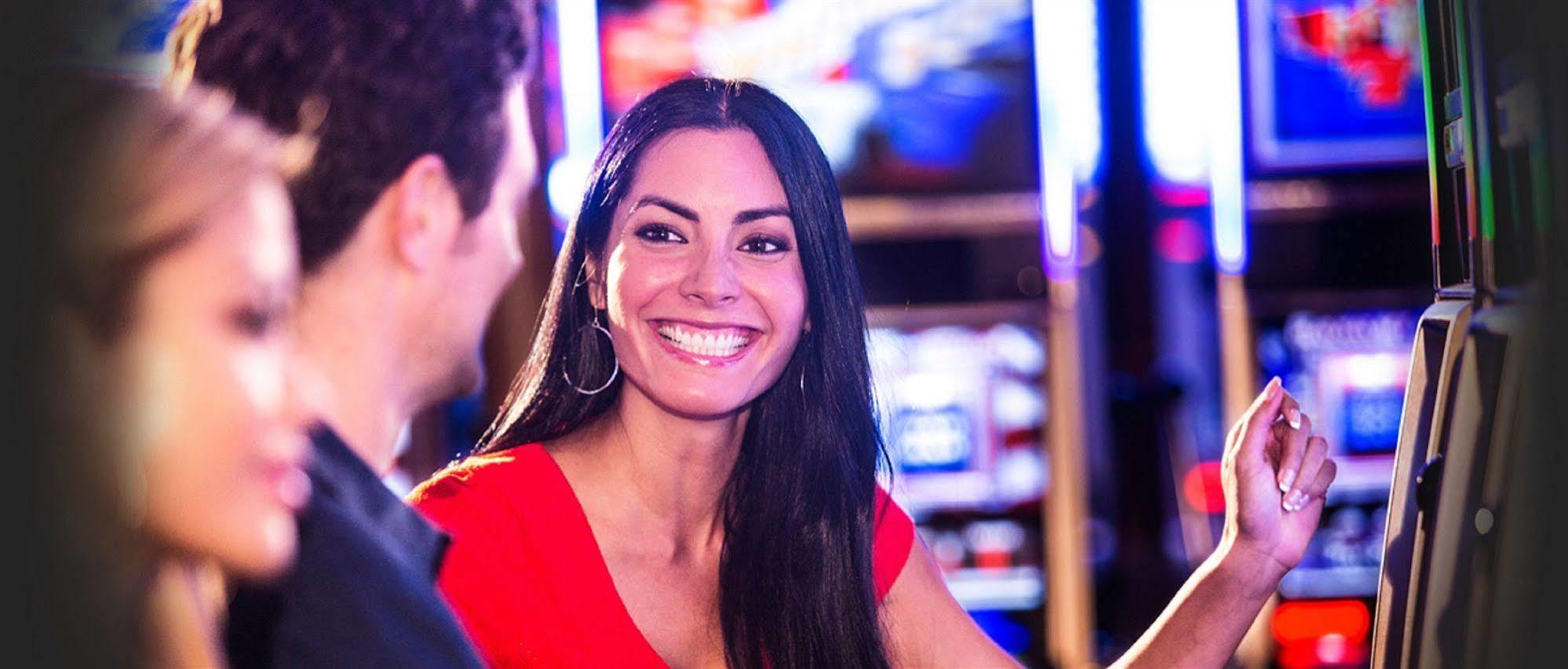 Vee Quiva & Casino Hotel 3*