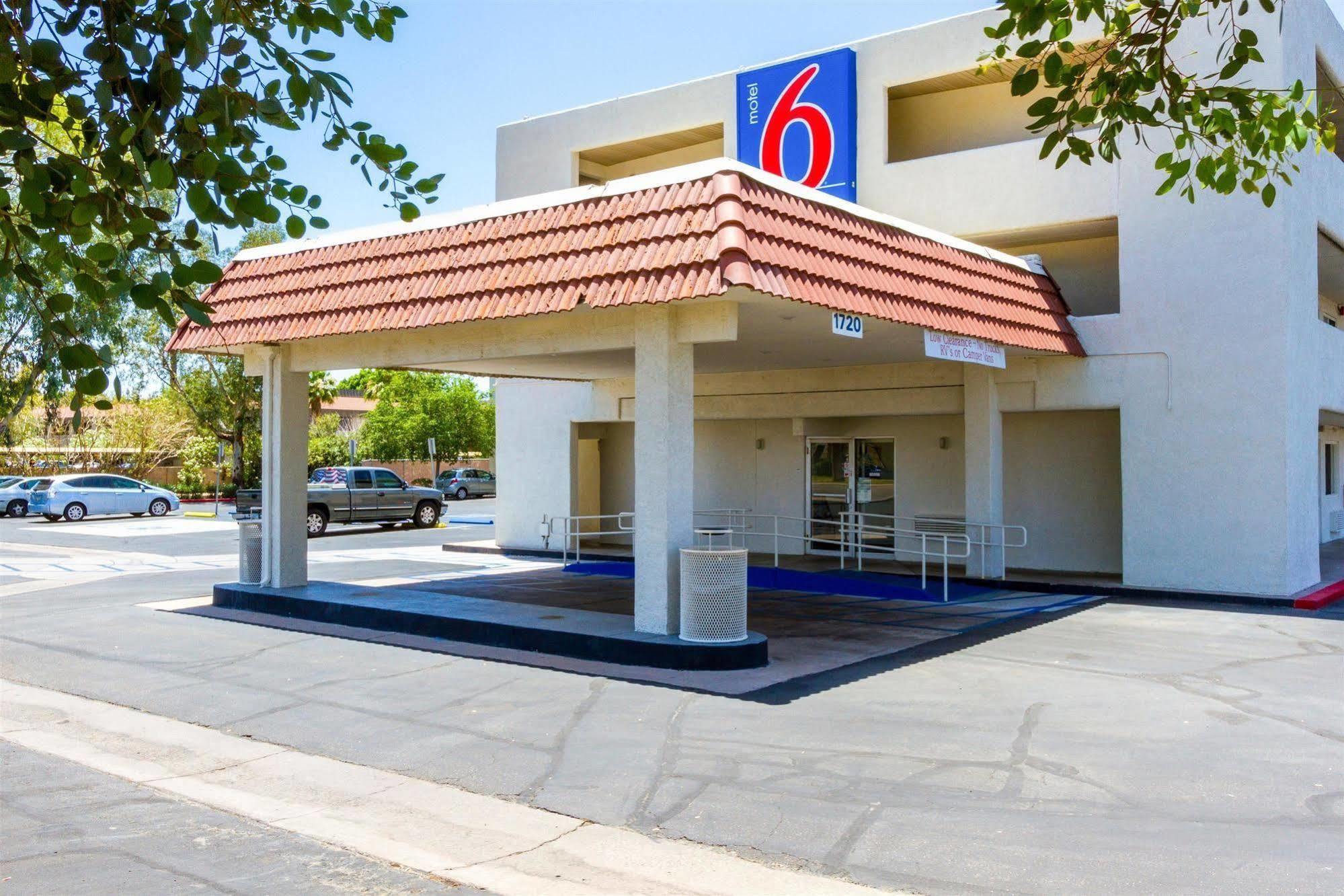 6 Tempe, Az Phoenix Airport Priest Dr Hotel 2*