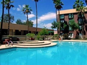 Doubletree By Hilton North 4*