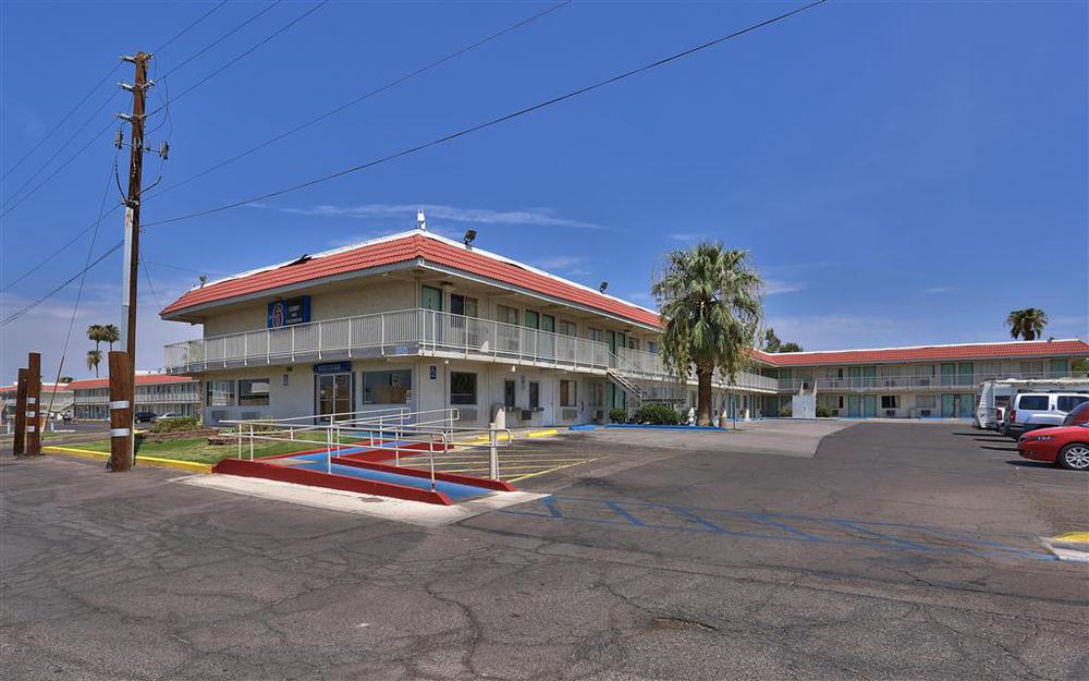 Red Roof Phoenix- Midtown