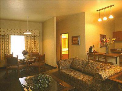 Hotel Express & By Ihg 3*