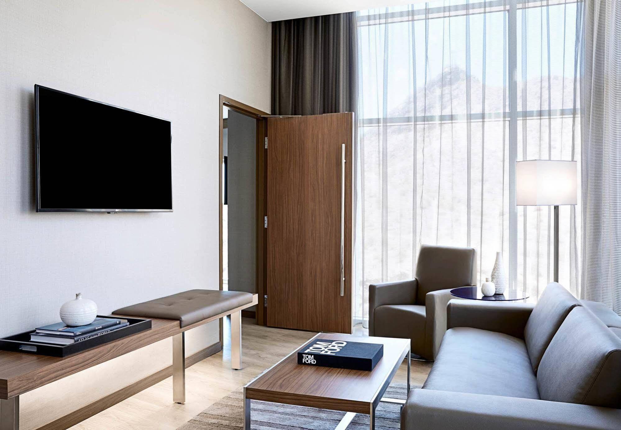 Ac By Marriott Phoenix Tempe/downtown Hotel 4*