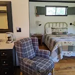 Double B Lodge