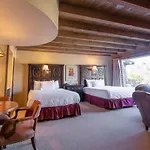 Tanque Verde Guest Ranch