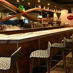 Best Western Royal Sun Inn & Suites