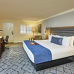The Scottsdale Plaza Resort & Villas