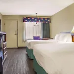 Quality Inn Benson I-10 Exit 304
