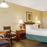 Quality Inn Benson I-10 Exit 304