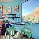 Sedona Studio With Amazing View And On-Site Hiking!