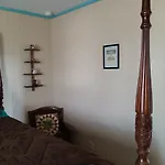 Tombstone Bordello Bed & Breakfast