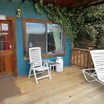 Sunflower Room - Prescott Cabin Rentals