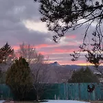 Overlook Cabin - Prescott Cabin Rentals