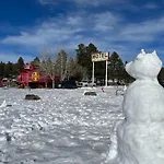 The Canyon Motel & Rv Park