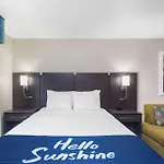Days Inn & Suites, East Flagstaff