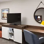 Hampton Inn & Suites Phoenix Downtown