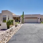 Updated Tucson Home With Panoramic Mtn Views And Pool!