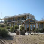 Landmark Lookout Lodge