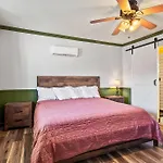 Sagebrush Inn