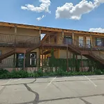 Tombstone Motel