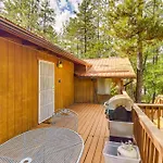 Cozy Lakeside Escape With Deck 4 Mi To Rainbow Lake