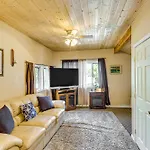 Cozy Lakeside Escape With Deck 4 Mi To Rainbow Lake