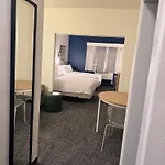 Spark By Hilton Tucson Airport