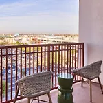 Renaissance Phoenix Glendale Hotel & Conference Center