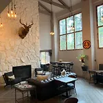 Greentree Inn & Suites Pinetop