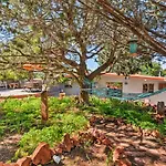 Peaceful Sedona Getaway With Patio, Grill And Views!