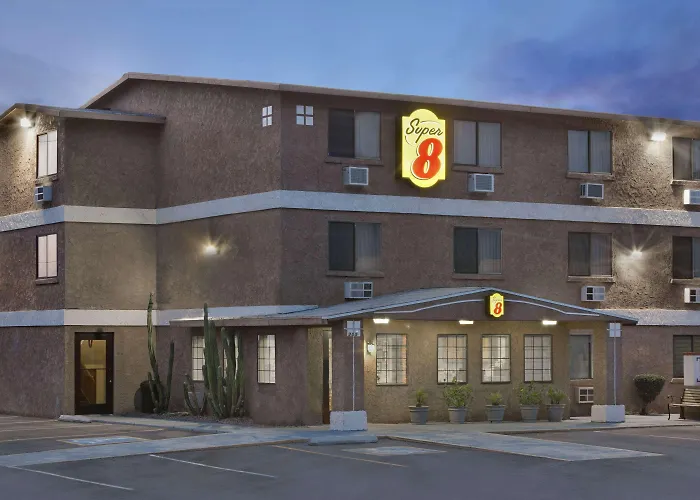 Super 8 By Wyndham Lake Havasu City